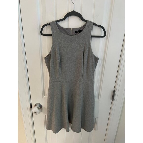 White House Black Market Gray Sleeveless Ponte Fit-And-Flare Dress‎ Sz 12 - Picture 2 of 5